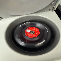 Eppendorf 5424 Centrifuge image 0